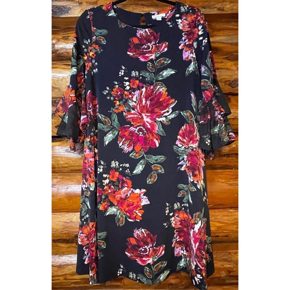 C EST.‎ 1946 Floral Print Dress Size Small
